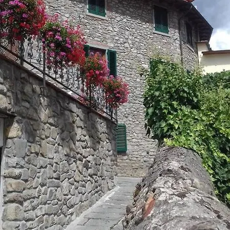 Semesterbostad Casa Poli Bolzoni